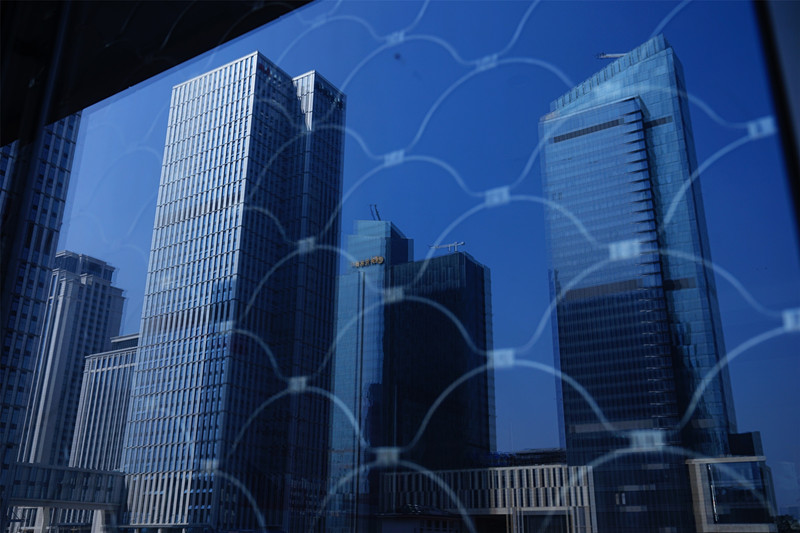 1519609374237325.jpg 三等獎:胡珮瑛攝影作品《藍色的夢》.JPG